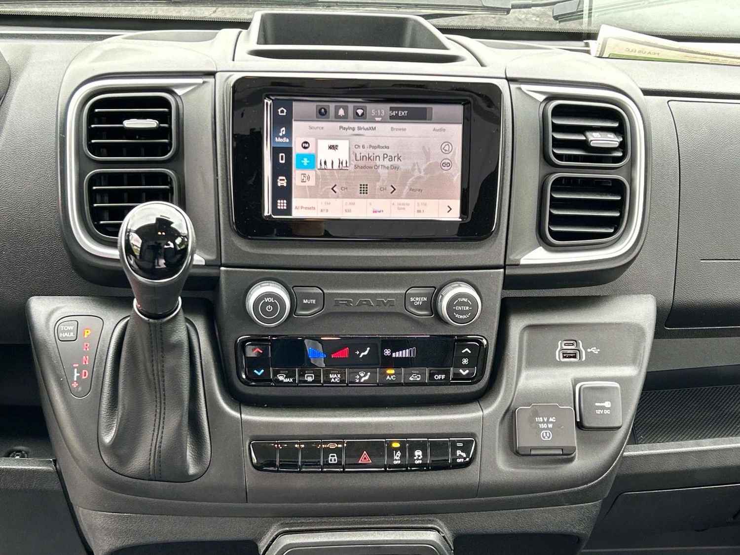 New 2025 RAM ProMaster 2500 w/ Quick Order Package 22G SLT FWD image 18