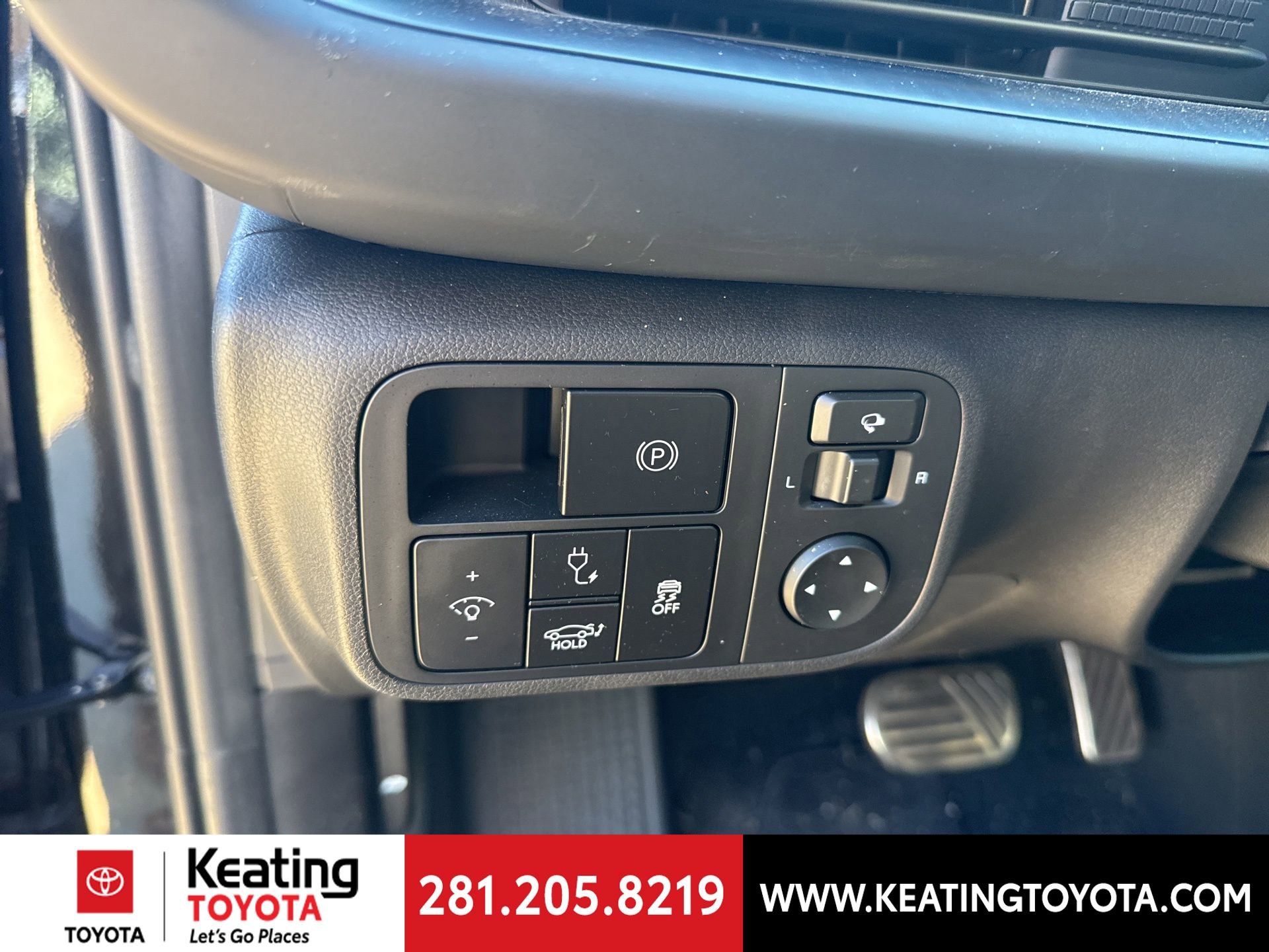 Used 2023 Hyundai Ioniq 6 Limited image 11