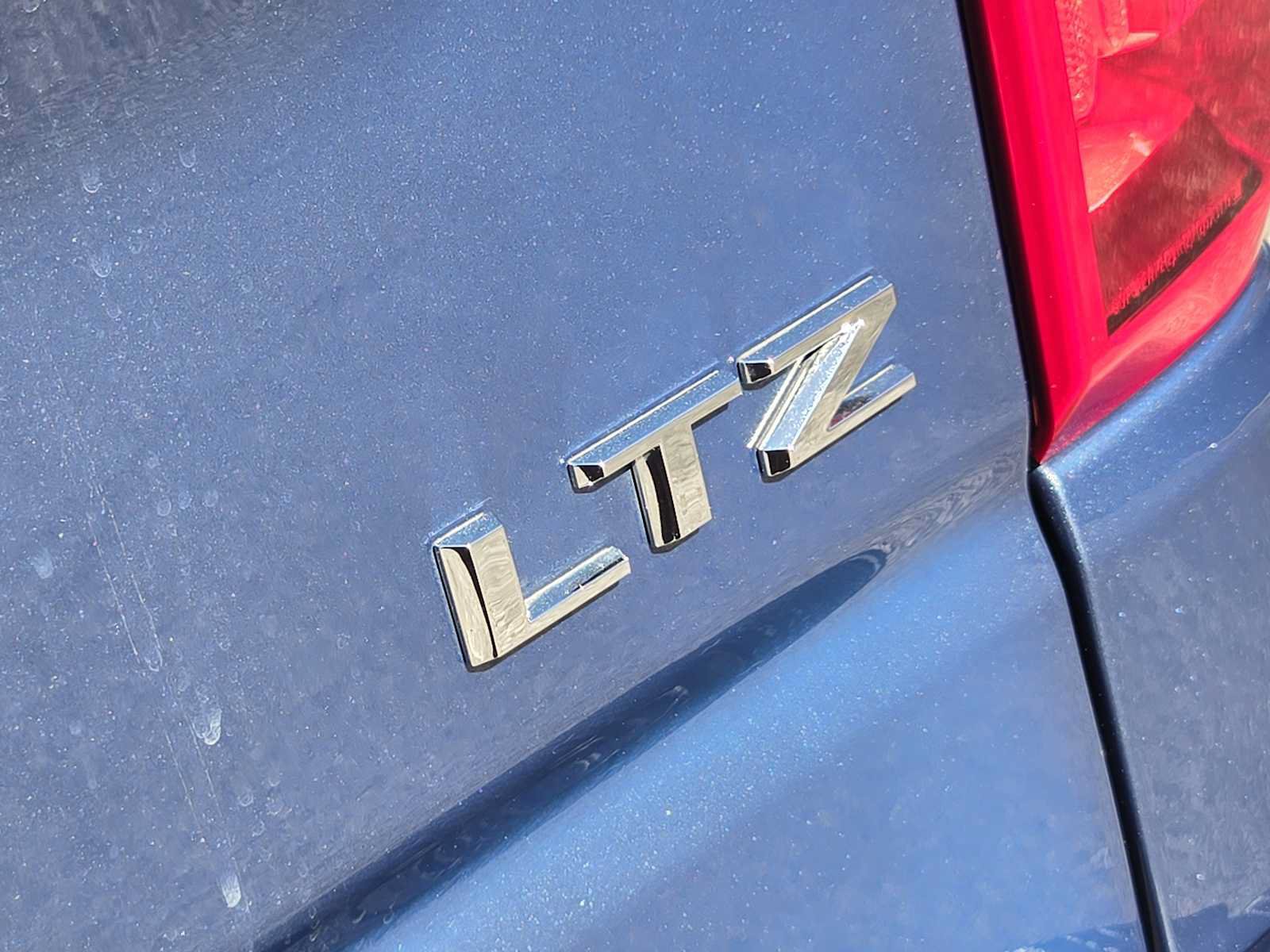Certified 2024 Chevrolet Silverado 1500 LTZ RWD image 11