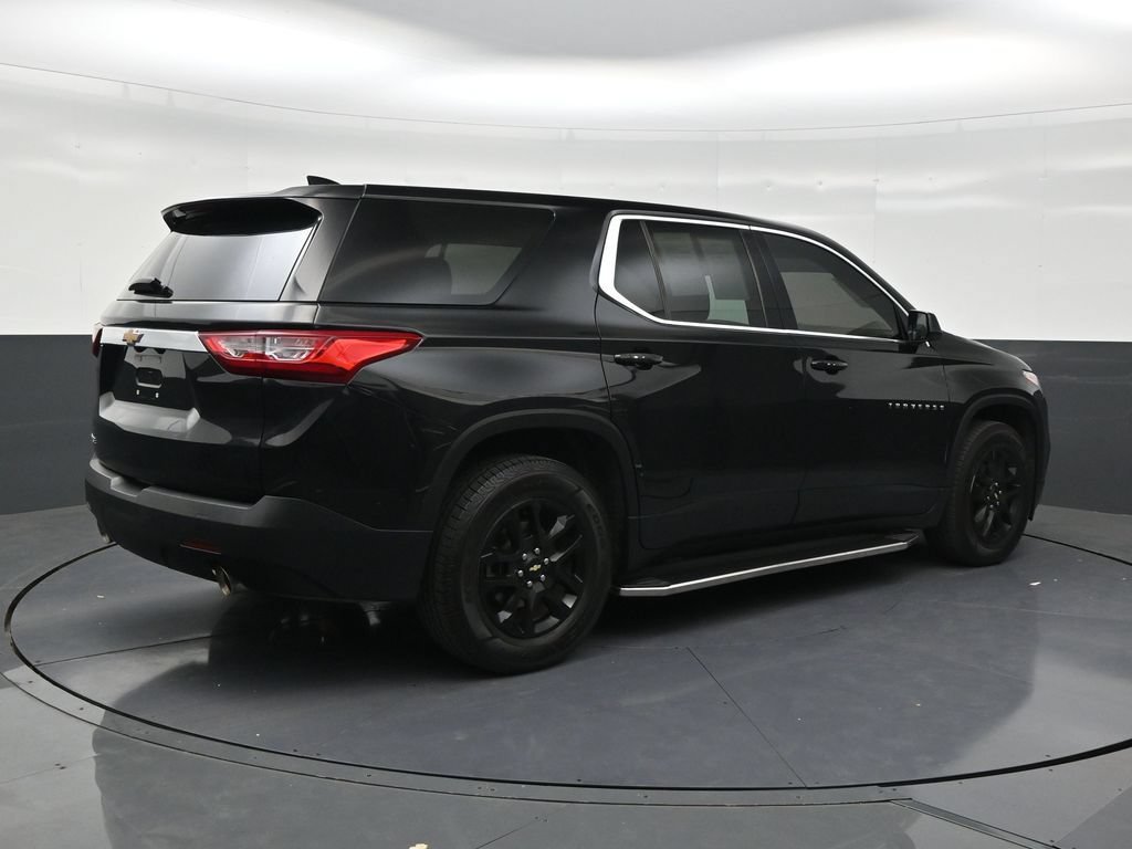 Used 2020 Chevrolet Traverse LS FWD image 5