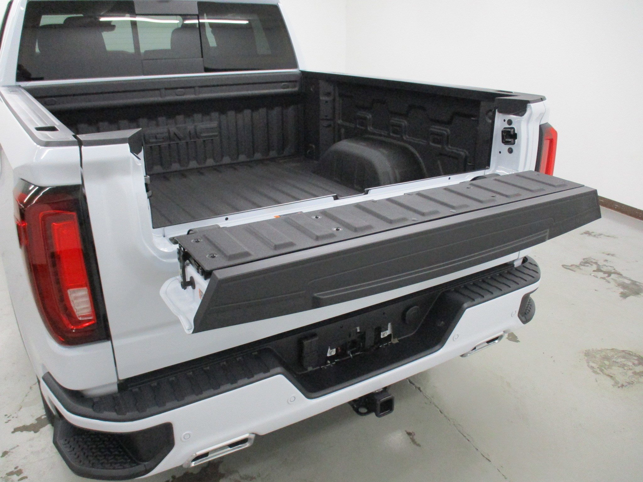 New 2026 GMC Sierra 1500 Denali w/ Denali Reserve Package image 11