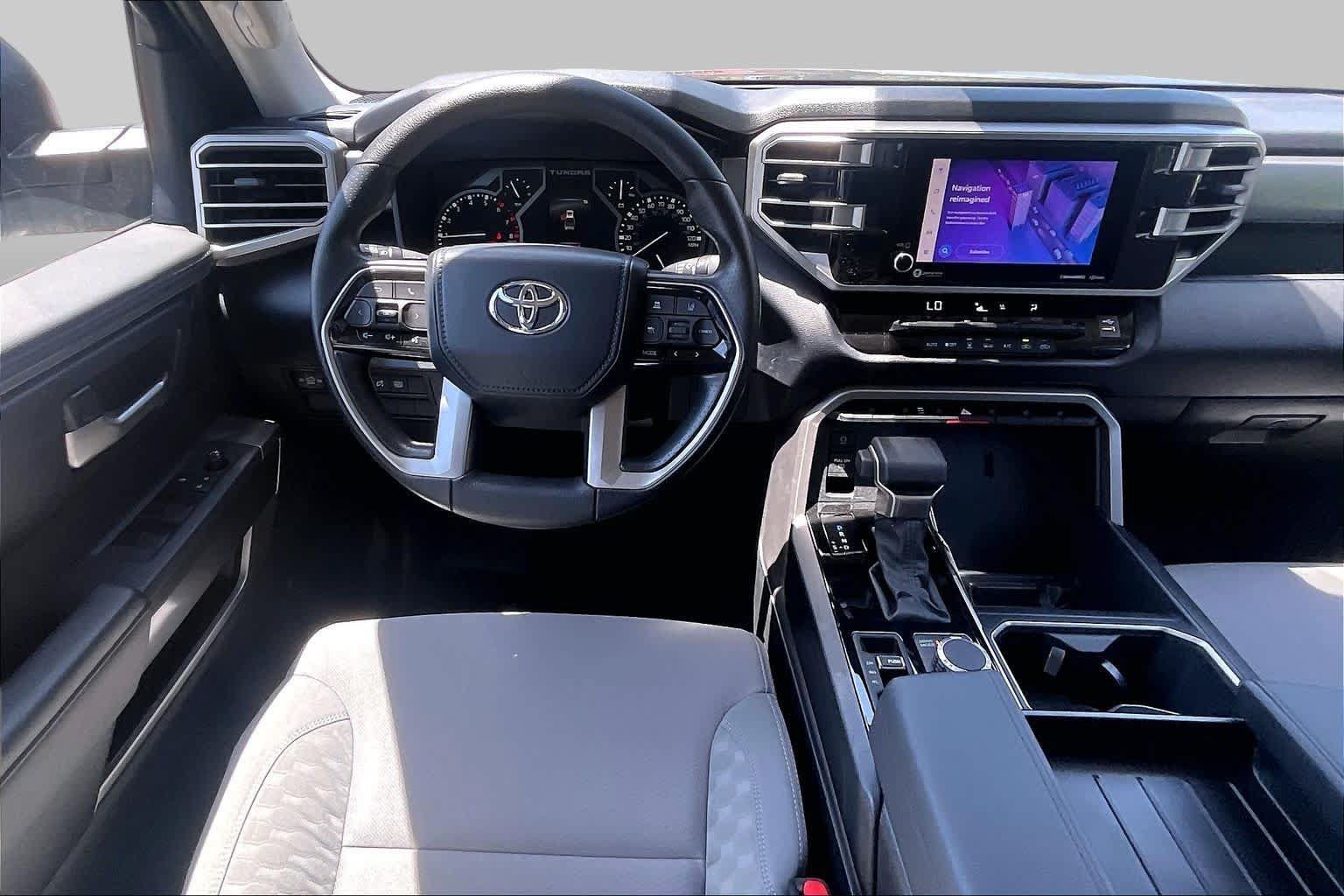 Used 2022 Toyota Tundra SR5 AWD/4WD image 6