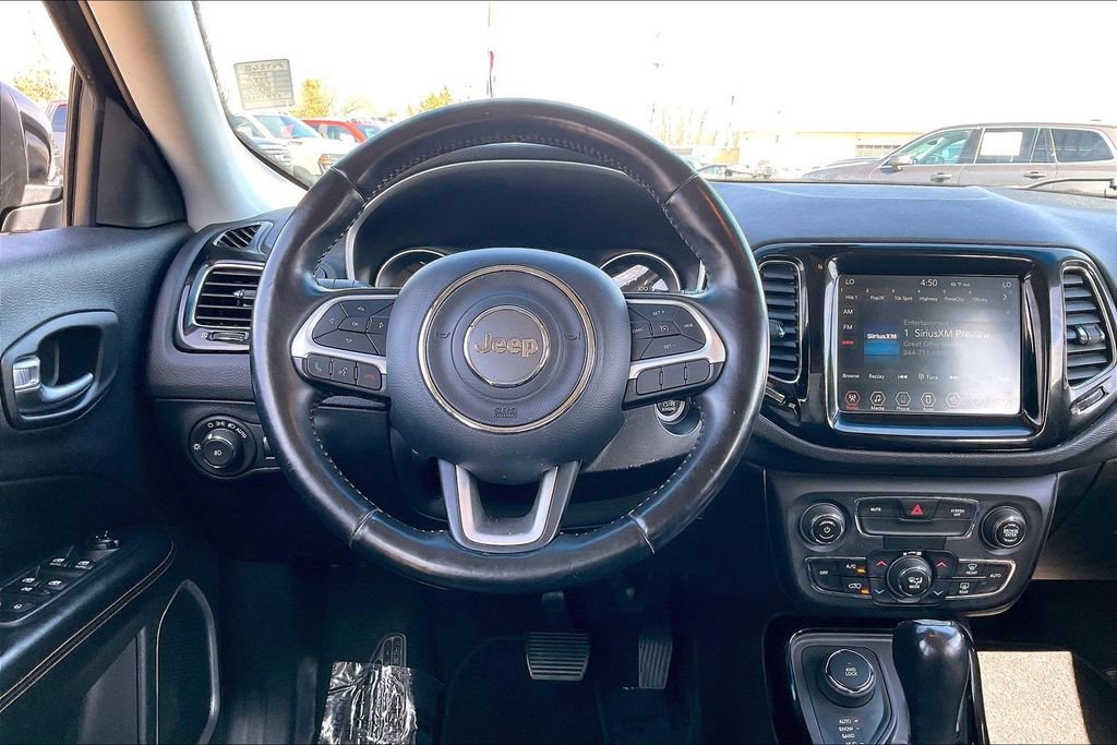 Used 2019 Jeep Compass Limited image 5