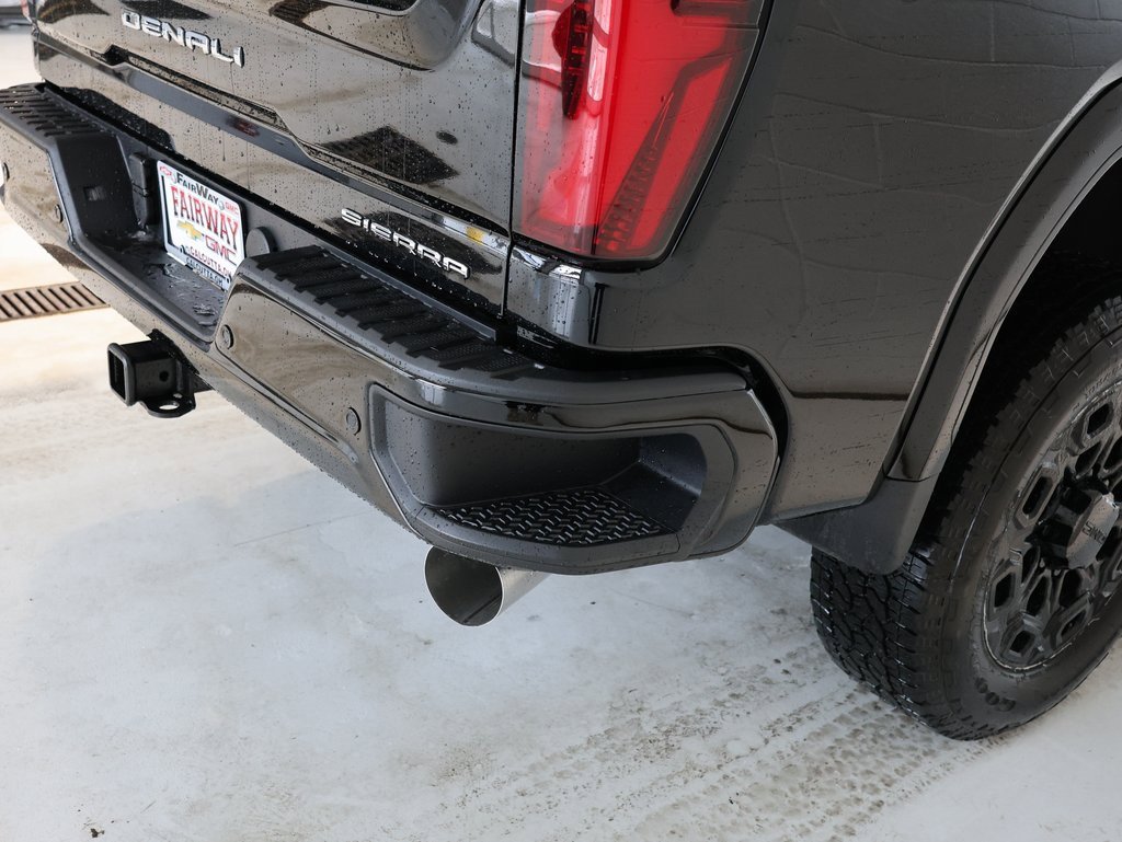 New 2026 GMC Sierra 3500 Denali w/ Denali Reserve Package image 38