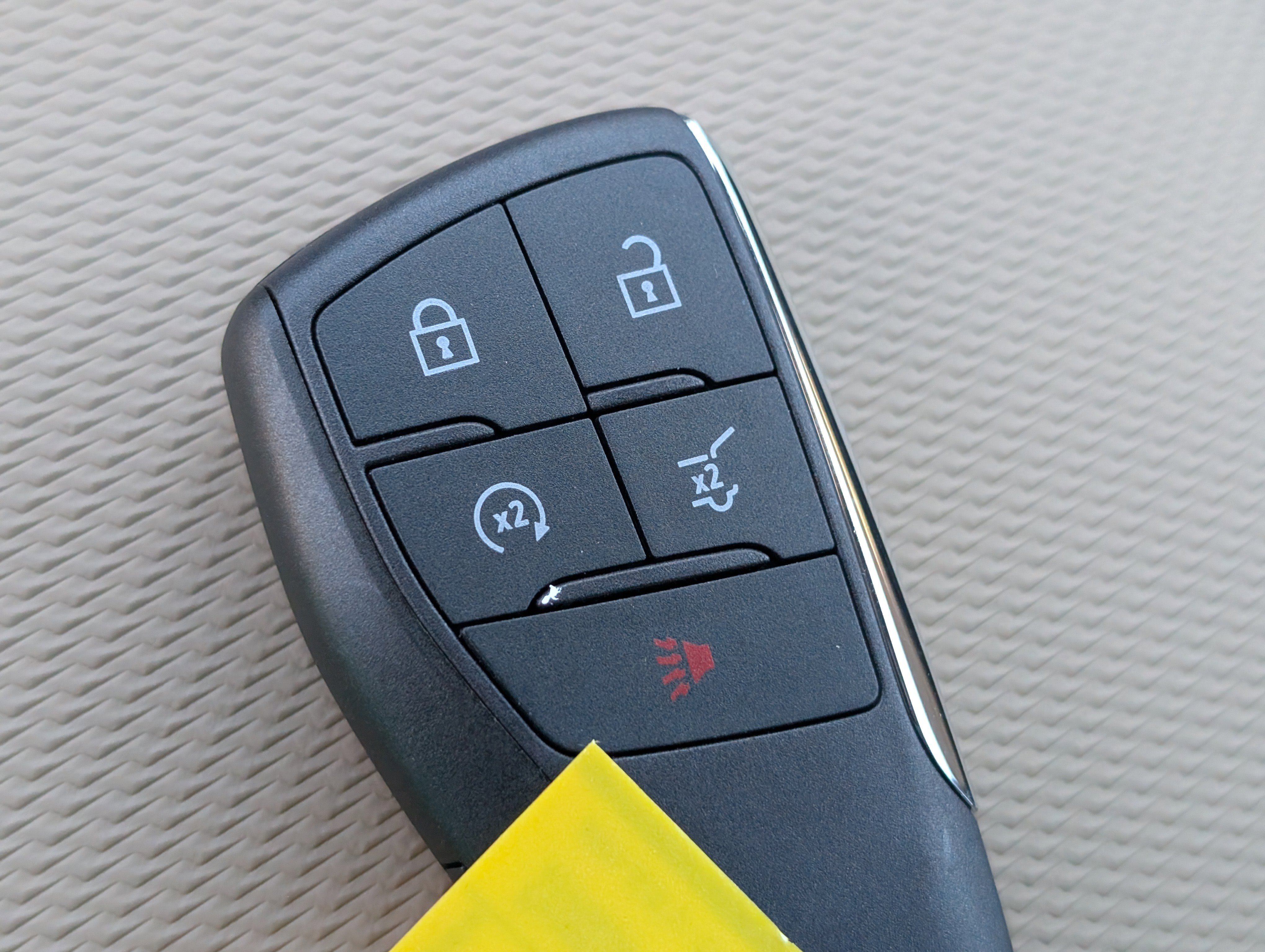 New 2026 Chevrolet Equinox ACTIV FWD image 30