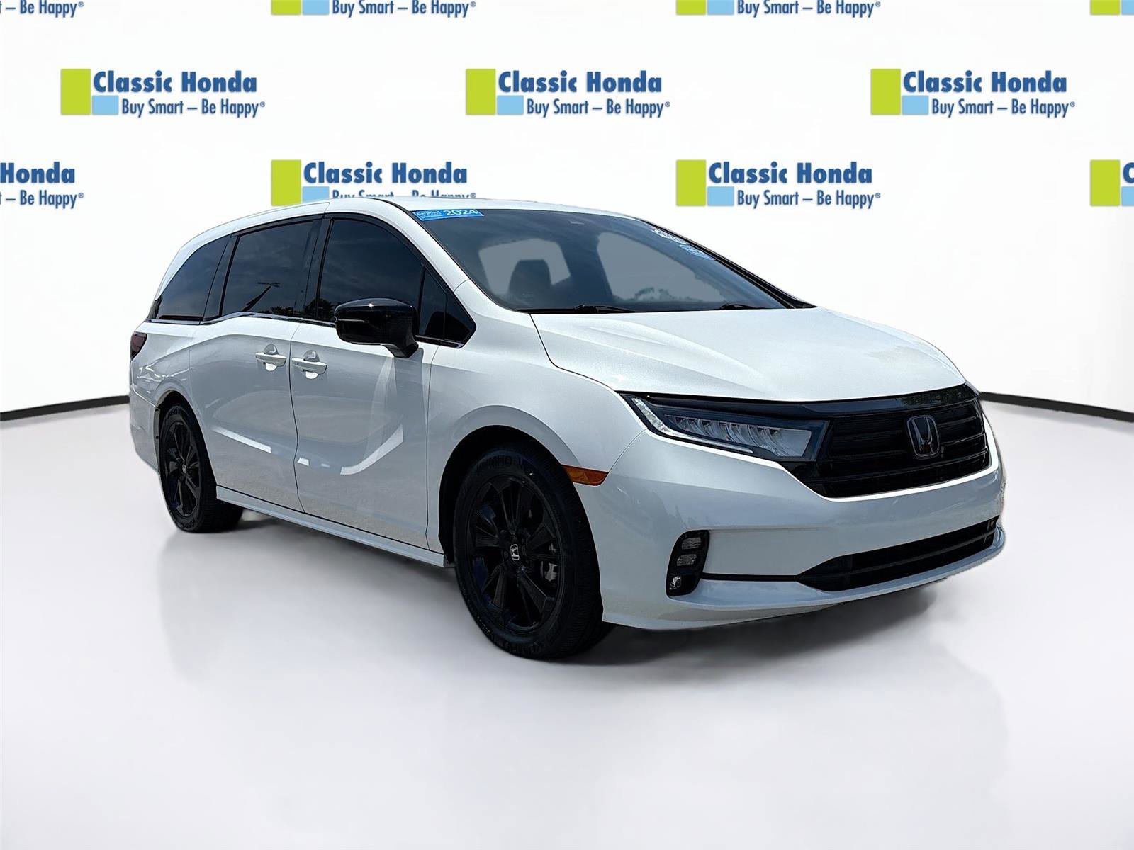 Certified 2024 Honda Odyssey Sport image 1