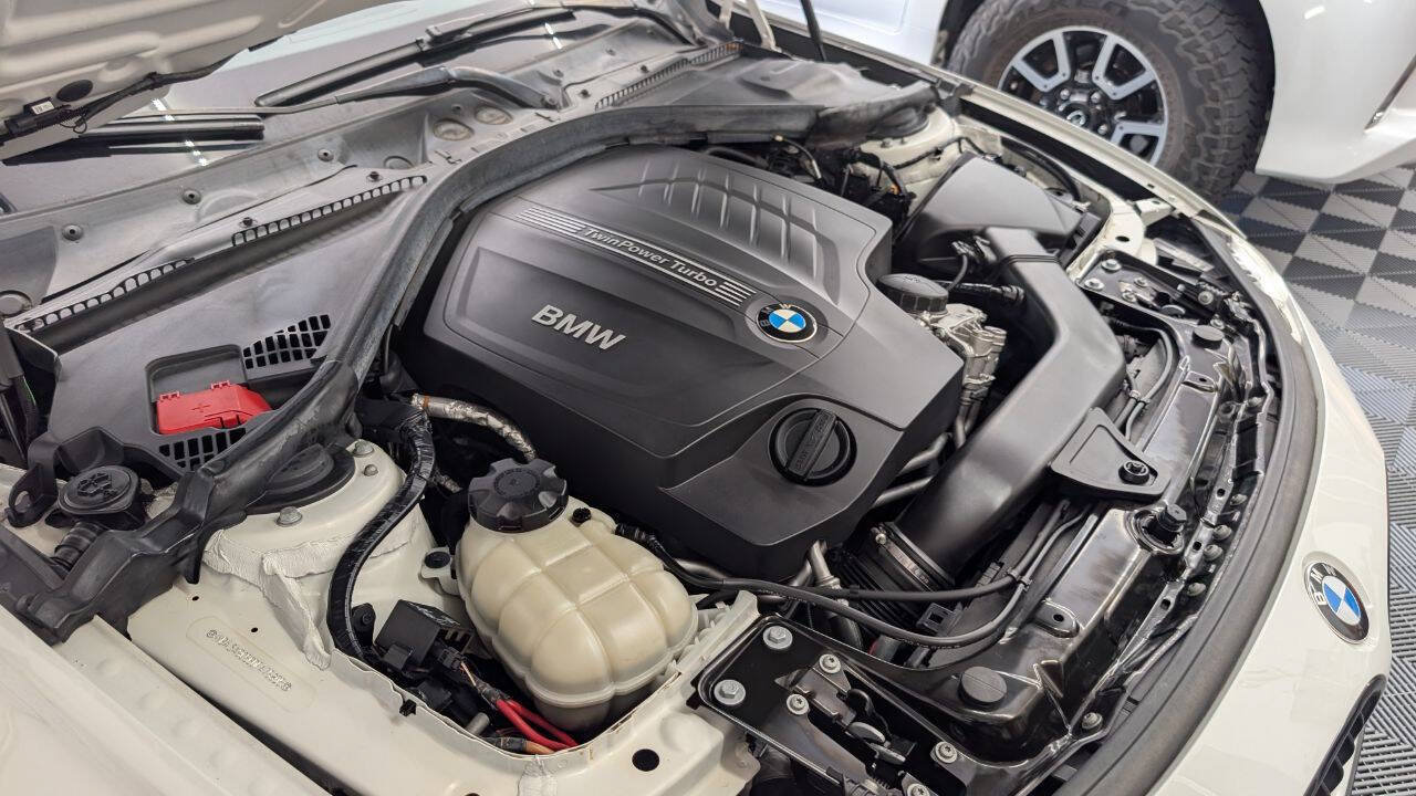 Used 2013 BMW 335i Sedan RWD image 15