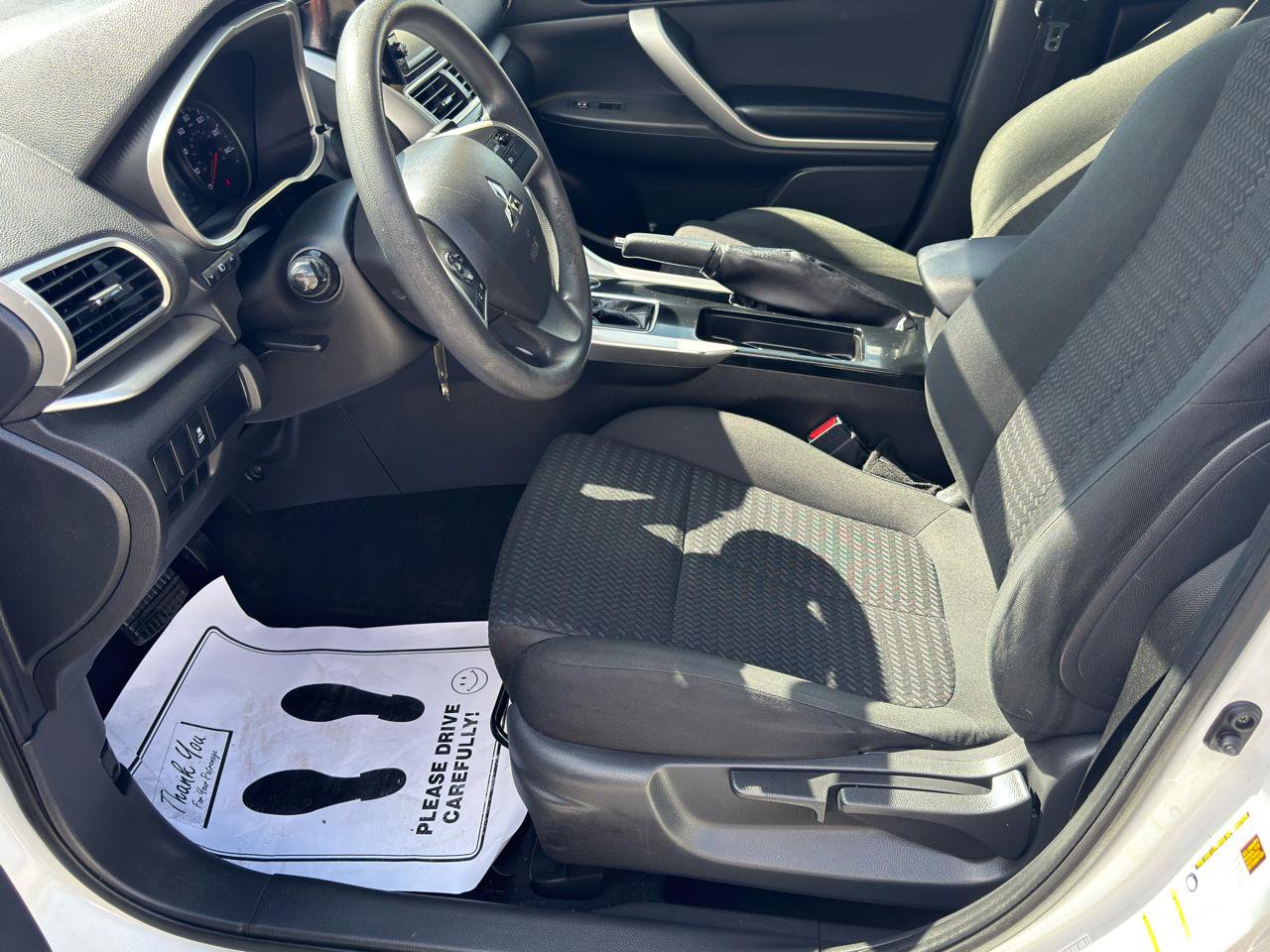 Used 2020 Mitsubishi Eclipse Cross ES image 14