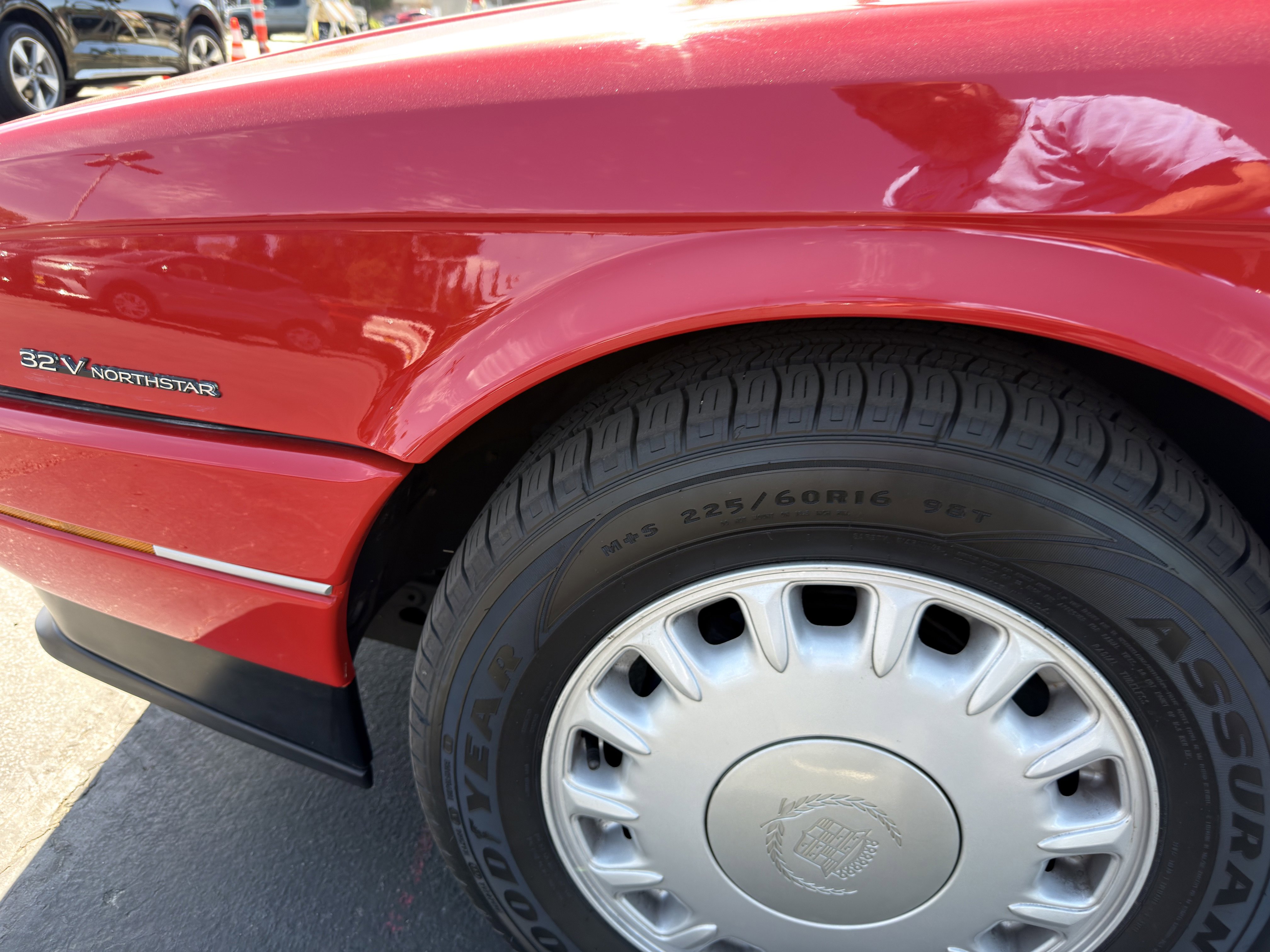 Used 1993 Cadillac Allante image 34