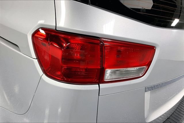 Used 2016 Kia Sedona L FWD image 22