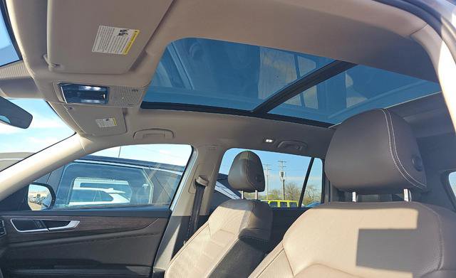 Used 2025 Volkswagen Atlas SEL image 7