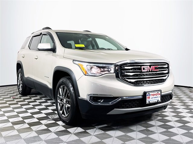 Used 2017 GMC Acadia SLT image 10
