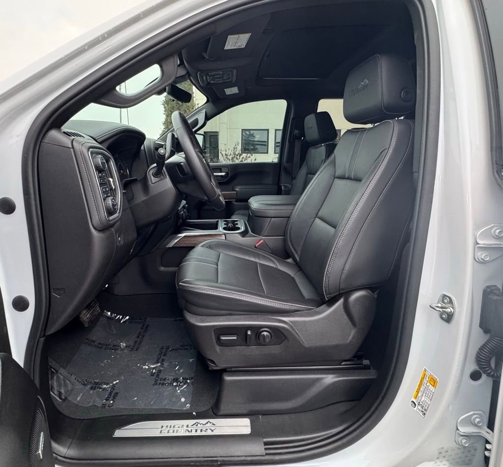 Used 2023 Chevrolet Silverado 3500 High Country image 18