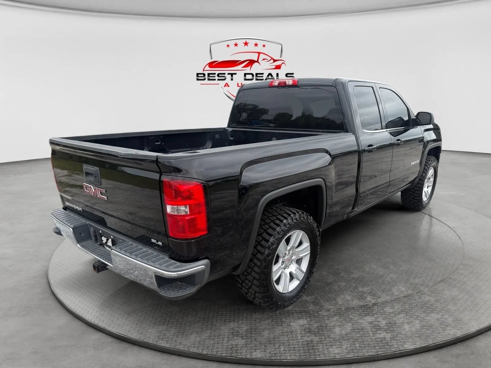 Used 2016 GMC Sierra 1500 SLE w/ SLE Value Package AWD/4WD image 6
