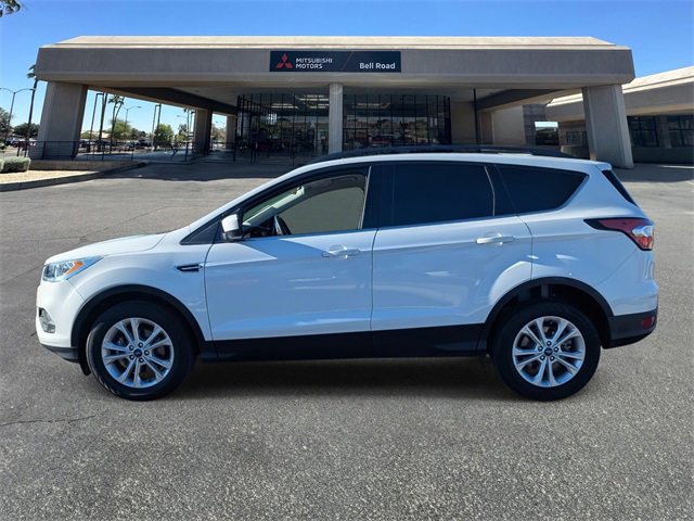 Used 2018 Ford Escape SEL image 2