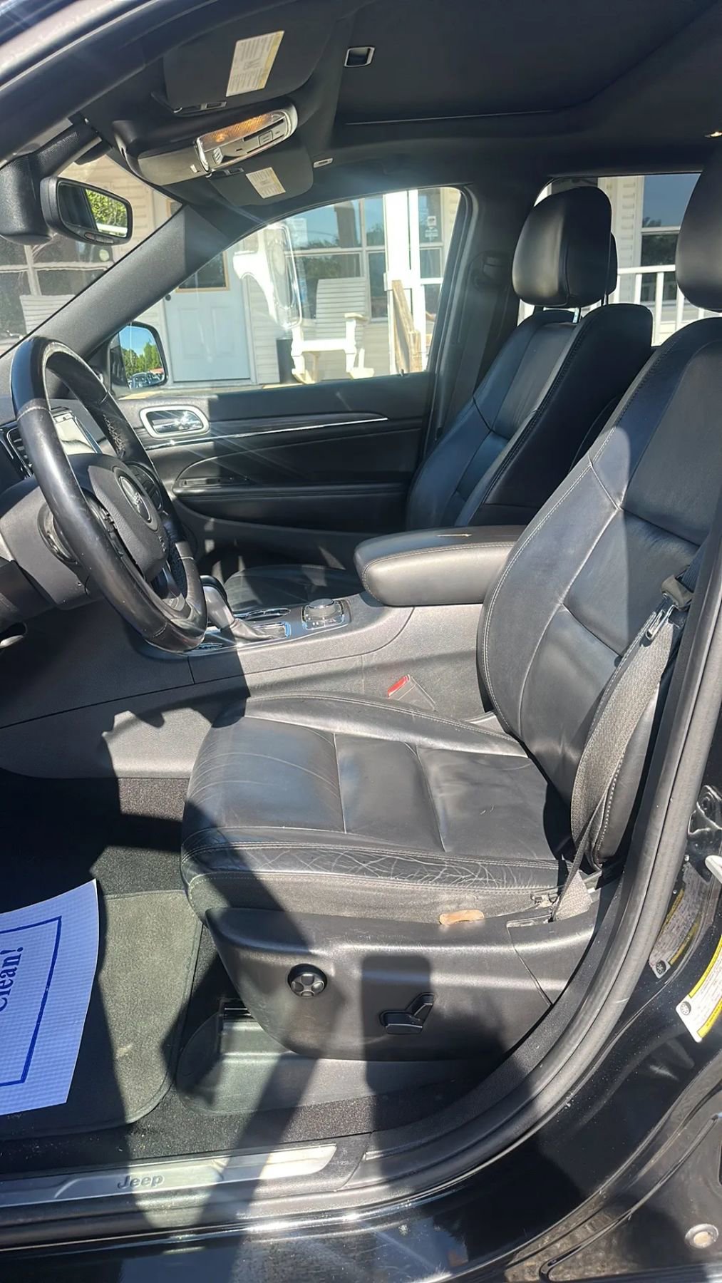 Used 2019 Jeep Grand Cherokee Limited image 11