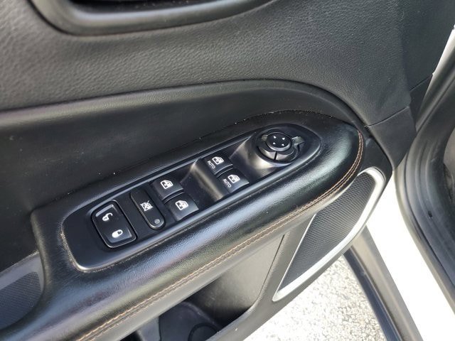 Certified 2019 Jeep Compass Limited FWD image 23