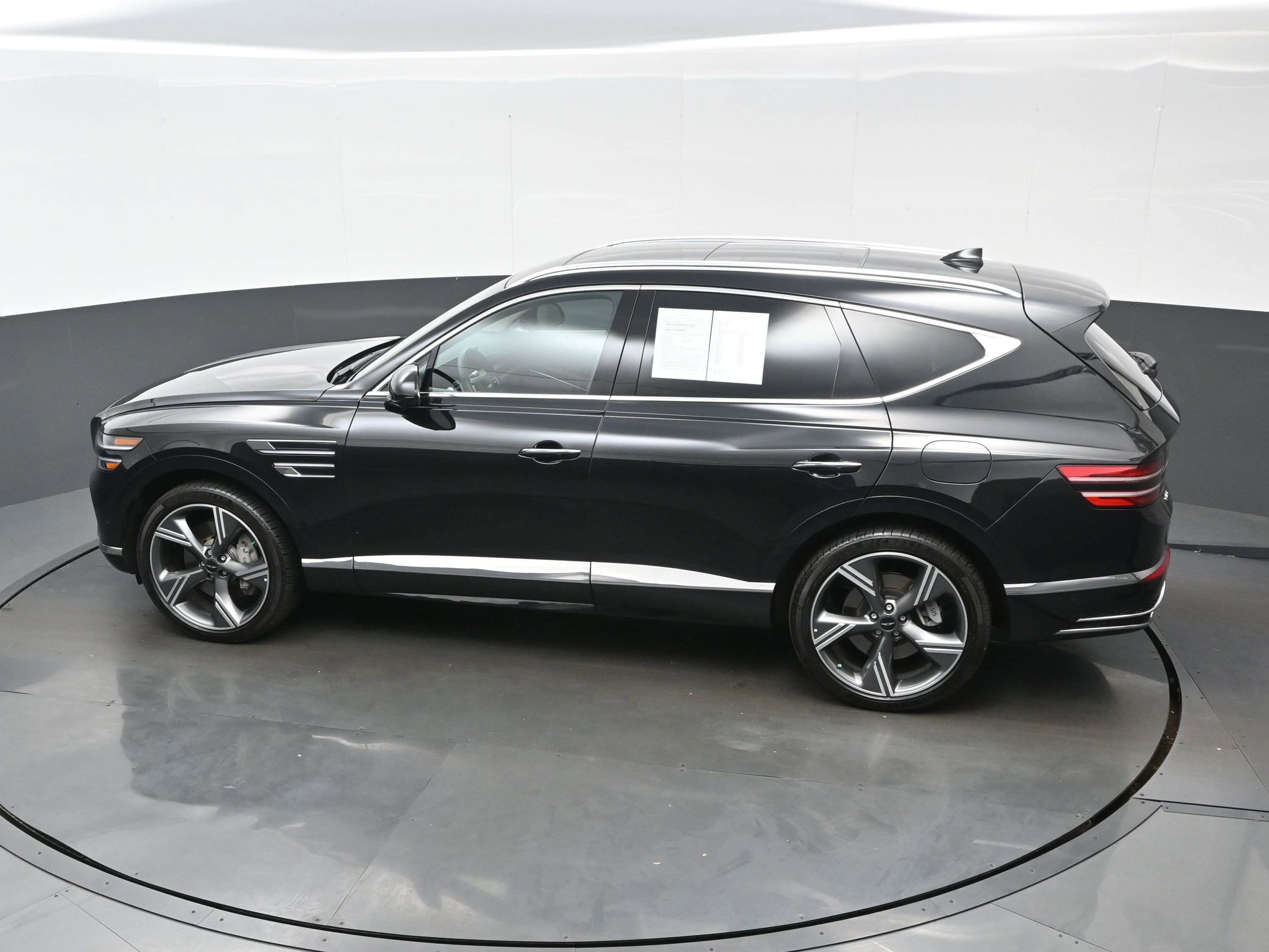 Certified 2025 Genesis GV80 3.5T Prestige image 36