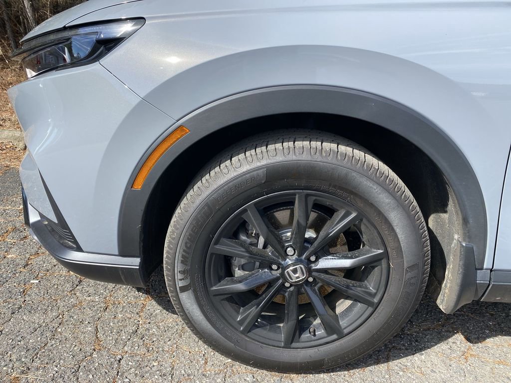 Used 2025 Honda CR-V Sport image 9