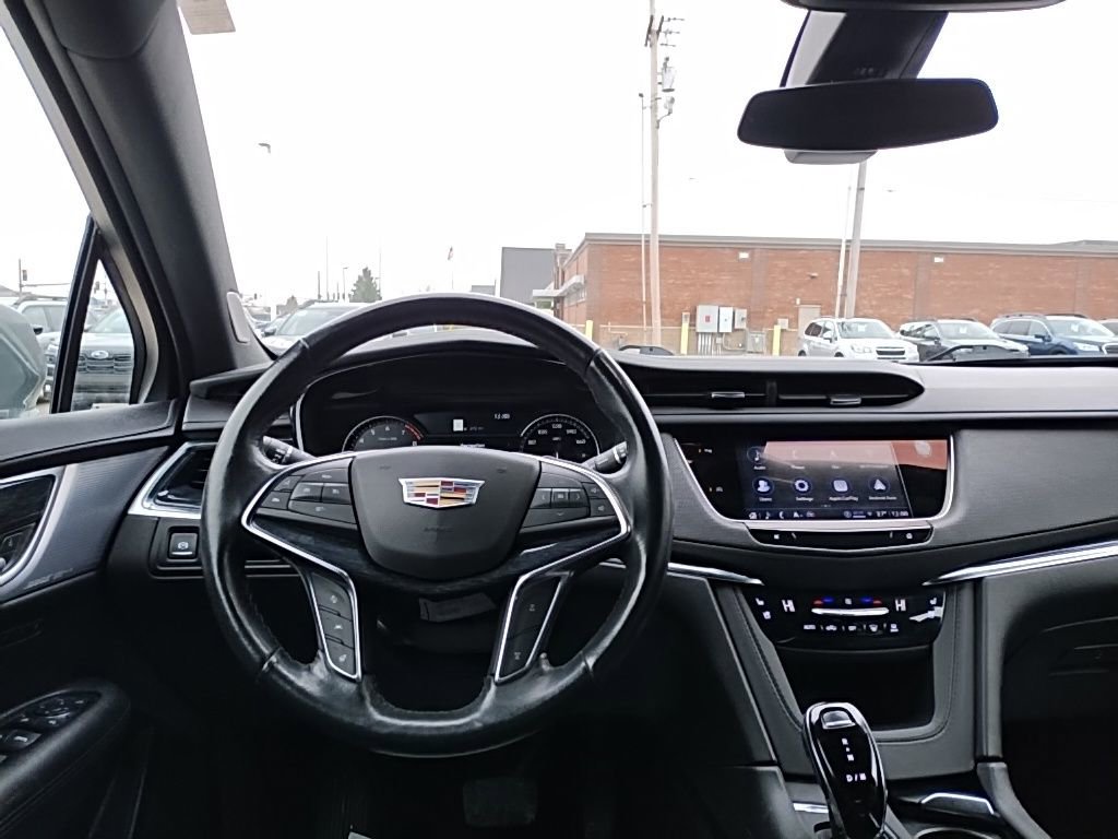 Used 2023 Cadillac XT5 Premium Luxury AWD/4WD image 29