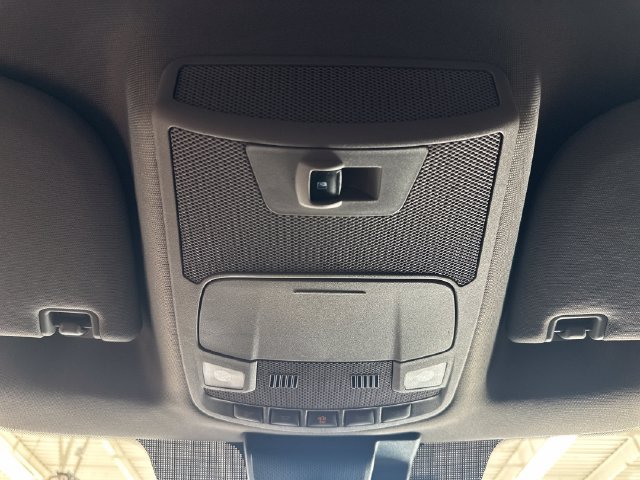 Used 2019 Ford F150 XLT w/ Equipment Group 302A Luxury AWD/4WD image 40