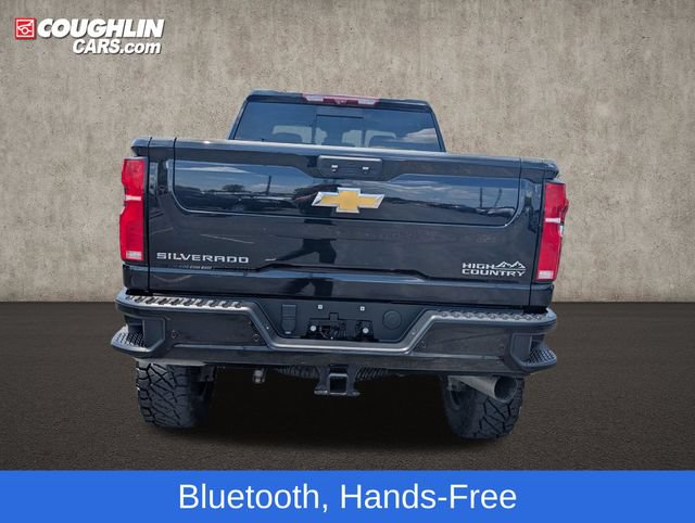 Used 2024 Chevrolet Silverado 2500 High Country w/ Technology Package AWD/4WD image 7