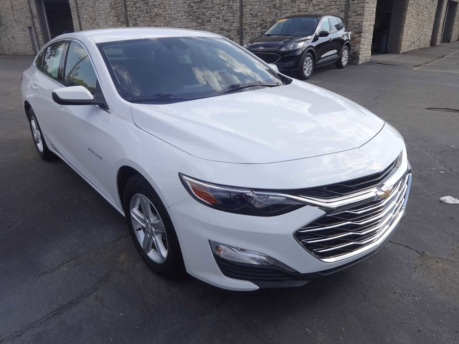 Used 2021 Chevrolet Malibu LS video 1