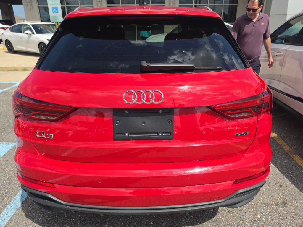 Used 2025 Audi Q3 2.0T Premium AWD/4WD image 5