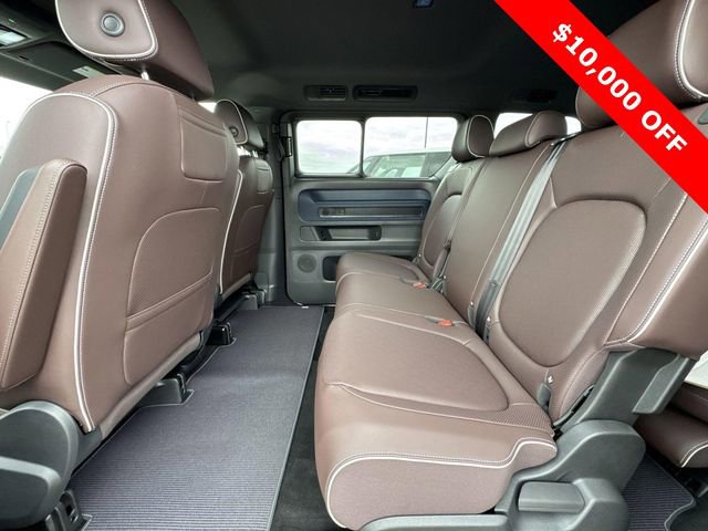 New 2025 Volkswagen ID. Buzz Pro S image 9