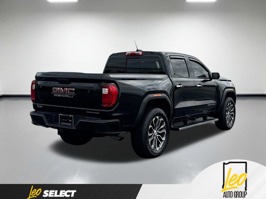 Used 2024 GMC Canyon Denali AWD/4WD image 6