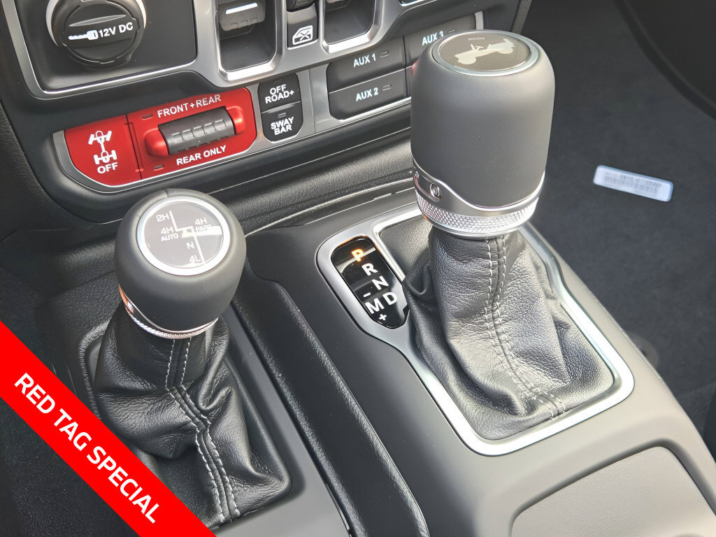 New 2026 Jeep Wrangler Unlimited Rubicon AWD/4WD image 33