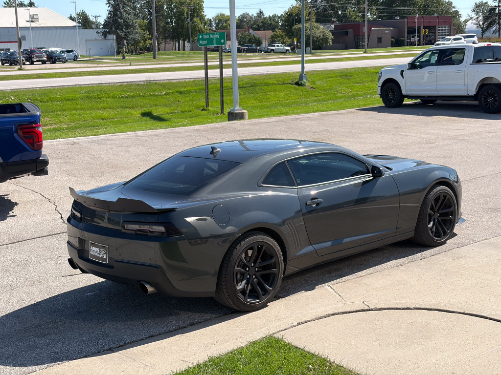 Used 2015 Chevrolet Camaro SS w/ RS Package RWD image 6