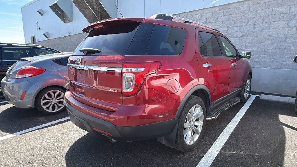 Used 2013 Ford Explorer Limited AWD/4WD image 2
