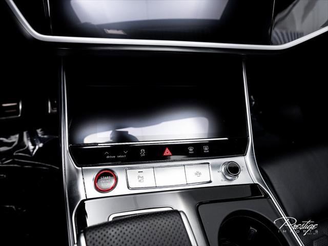 Used 2022 Audi RS 6 AWD/4WD image 25