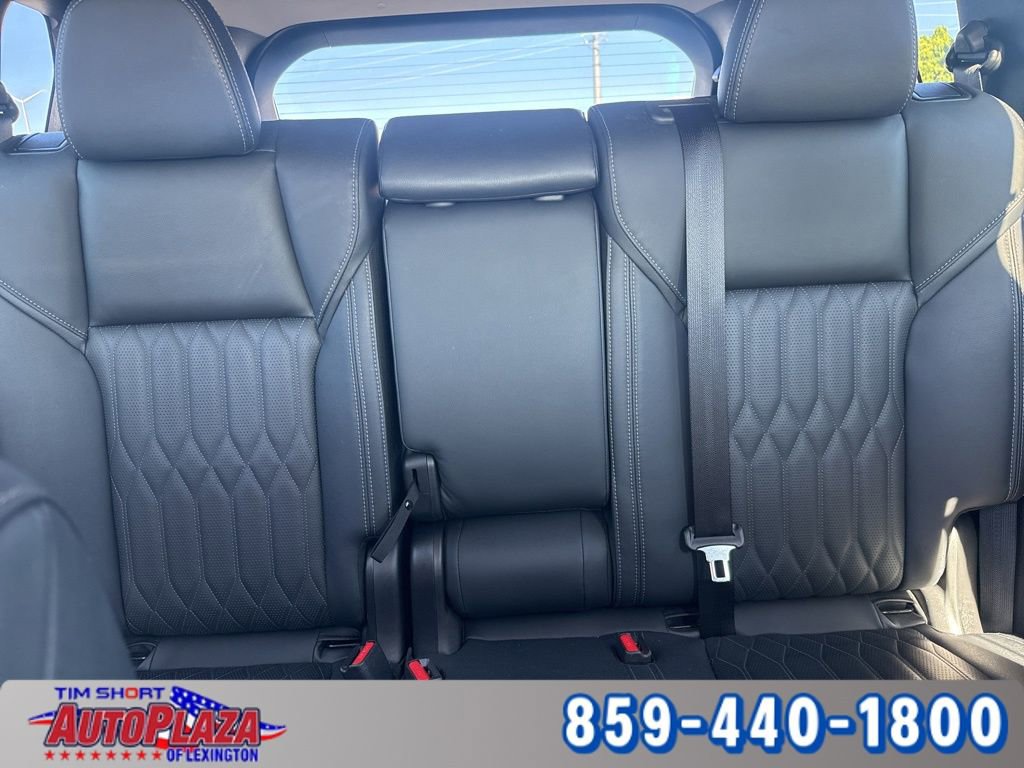 Used 2025 Mitsubishi Outlander SEL image 22
