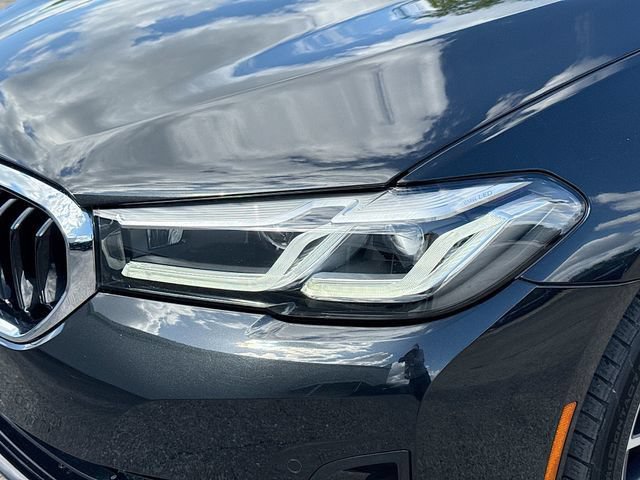 Used 2023 BMW 530i w/ Premium Package RWD image 10
