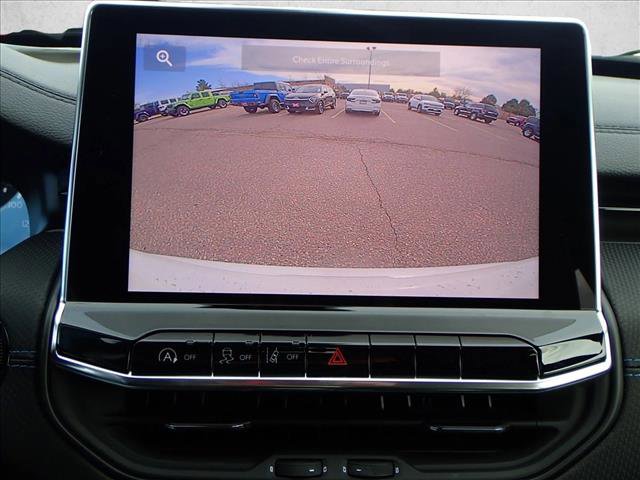 New 2026 Jeep Compass Latitude image 16