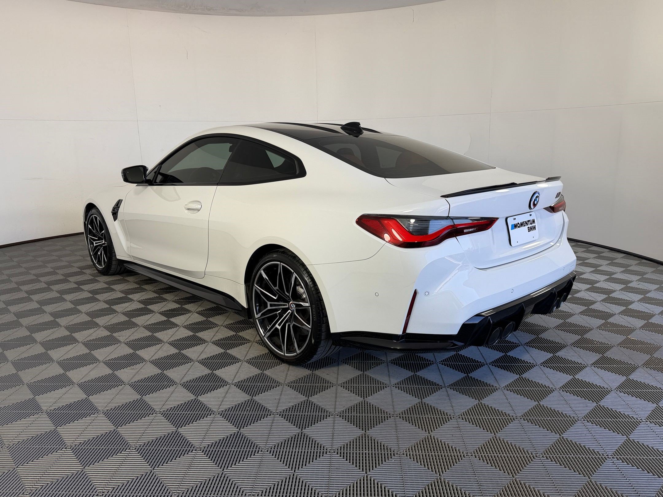 Used 2023 BMW M4 Competition w/ M Driver's Package RWD image 3