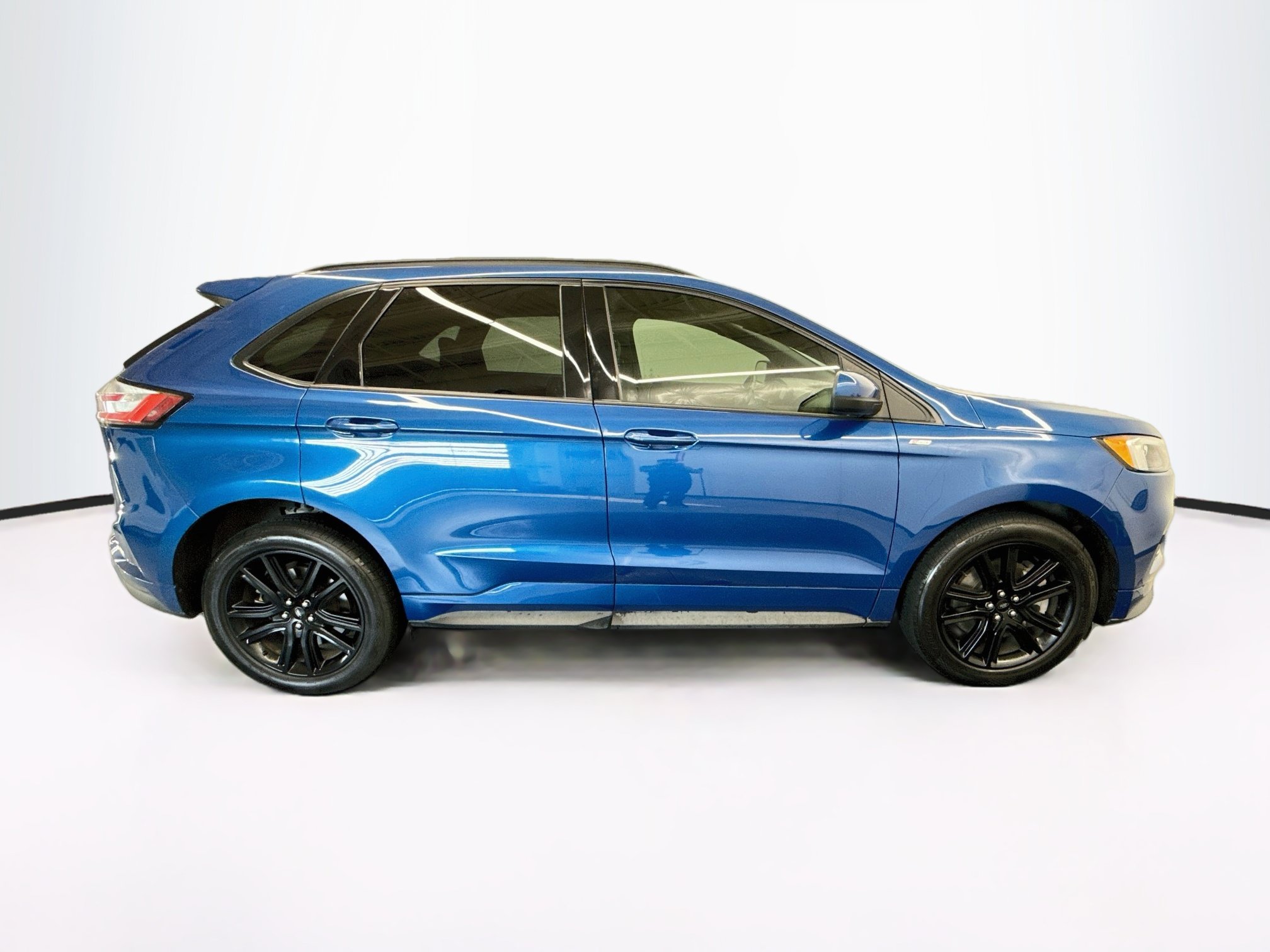 Used 2022 Ford Edge ST-Line AWD/4WD image 10