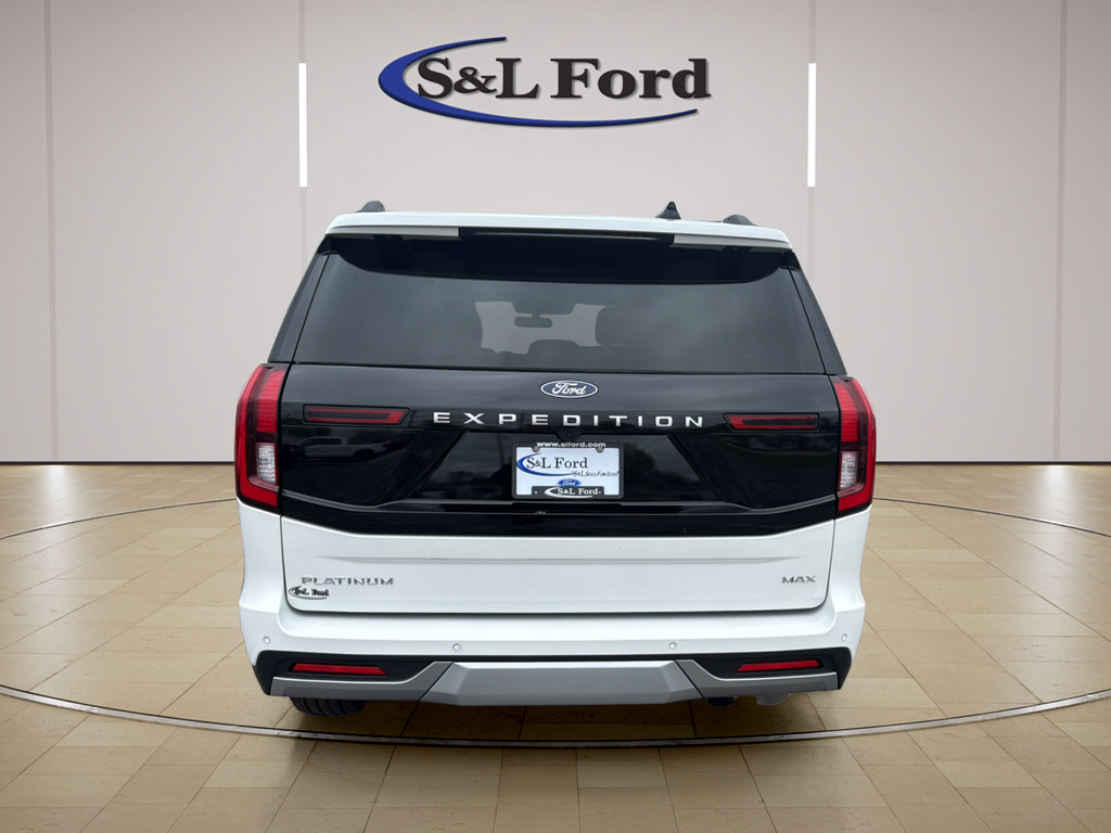 Certified 2025 Ford Expedition Max Platinum w/ Driver's Package AWD/4WD image 6