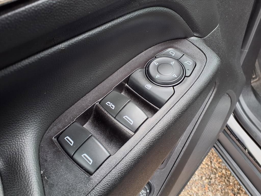 Used 2019 Chevrolet Equinox Premier AWD/4WD image 16
