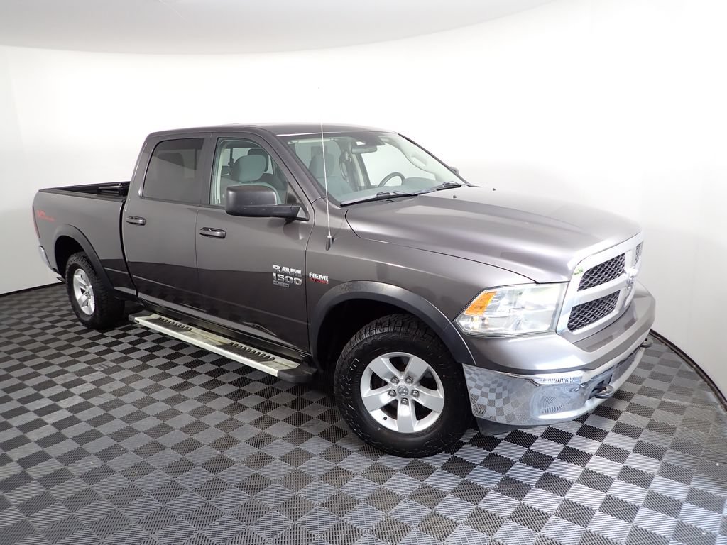 Used 2019 RAM 1500 Classic SLT w/ Protection Group AWD/4WD image 7