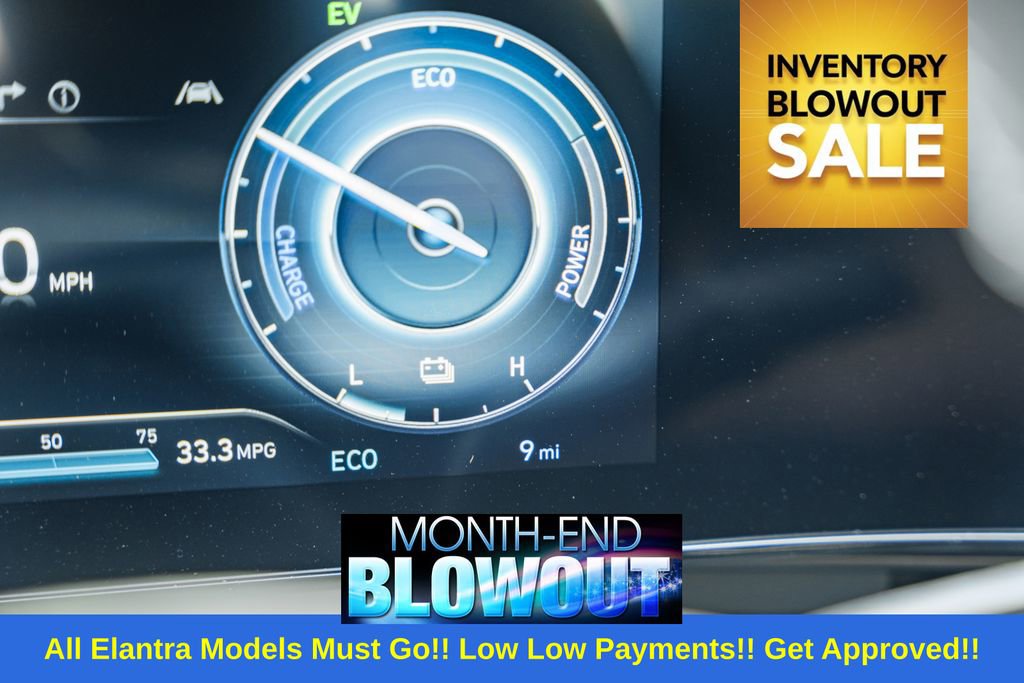 New 2025 Hyundai Elantra SEL image 33