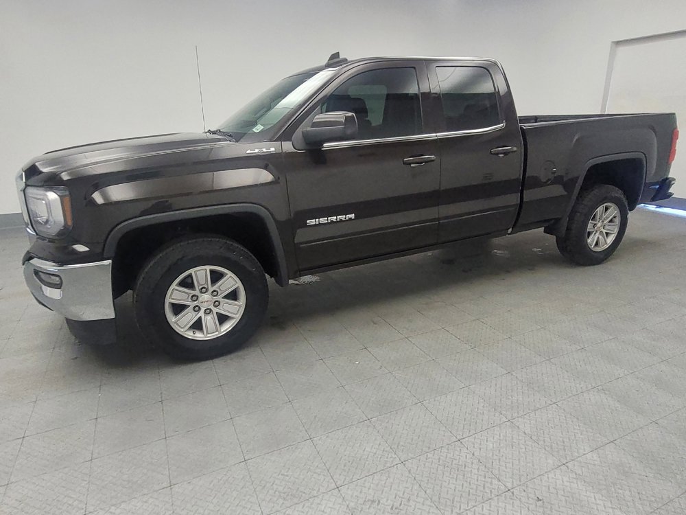 Used 2019 GMC Sierra 1500 SLE w/ SLE Value Package AWD/4WD image 2