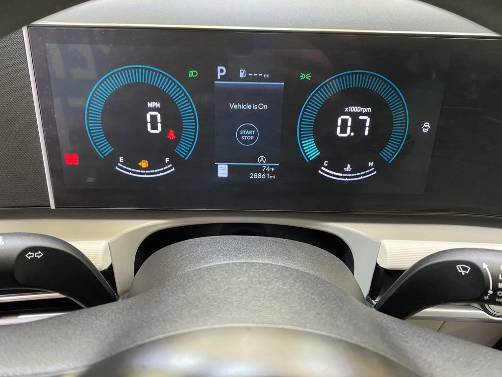 Used 2025 Hyundai Tucson SEL FWD image 35