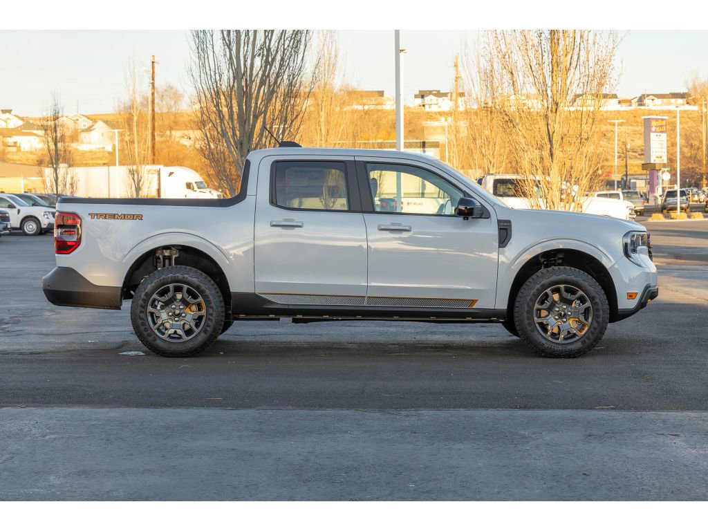 New 2026 Ford Maverick Tremor image 2