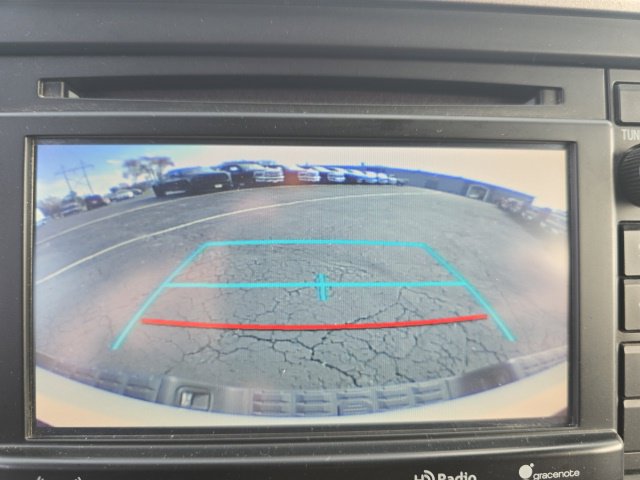 Used 2017 Toyota Tacoma SR5 w/ Tow Package AWD/4WD image 11