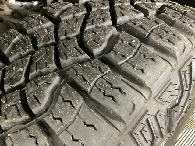 Used 2025 GMC Sierra 2500 AT4X image 41