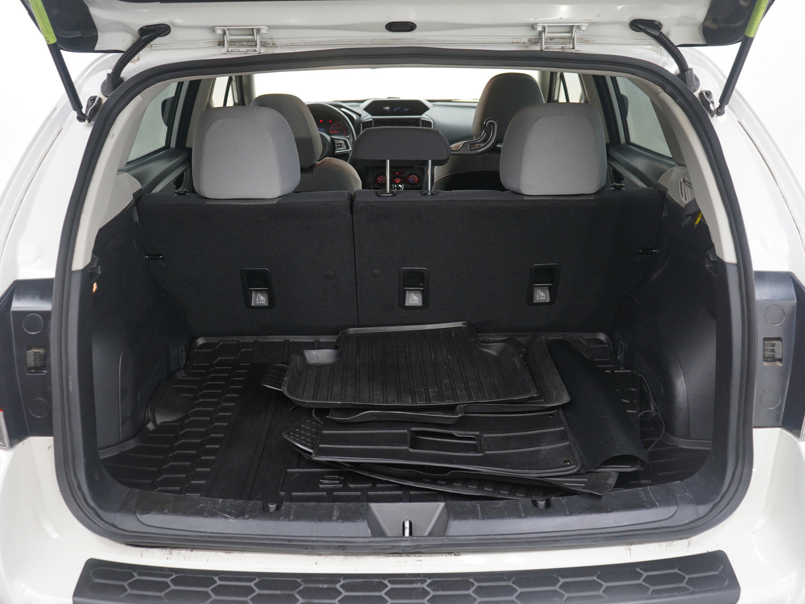 Used 2019 Subaru Crosstrek 2.0i Premium w/ Popular Package #2 image 9