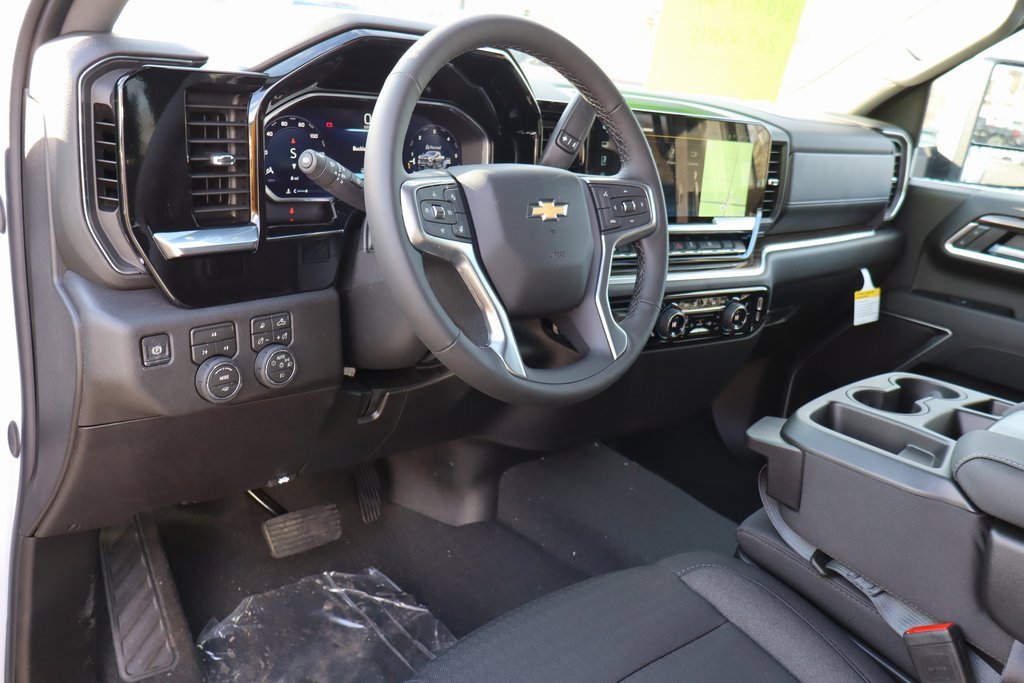 New 2026 Chevrolet Silverado 3500 LT w/ All Star Edition image 6